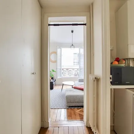 アパート Bright Apartment In Republique パリ